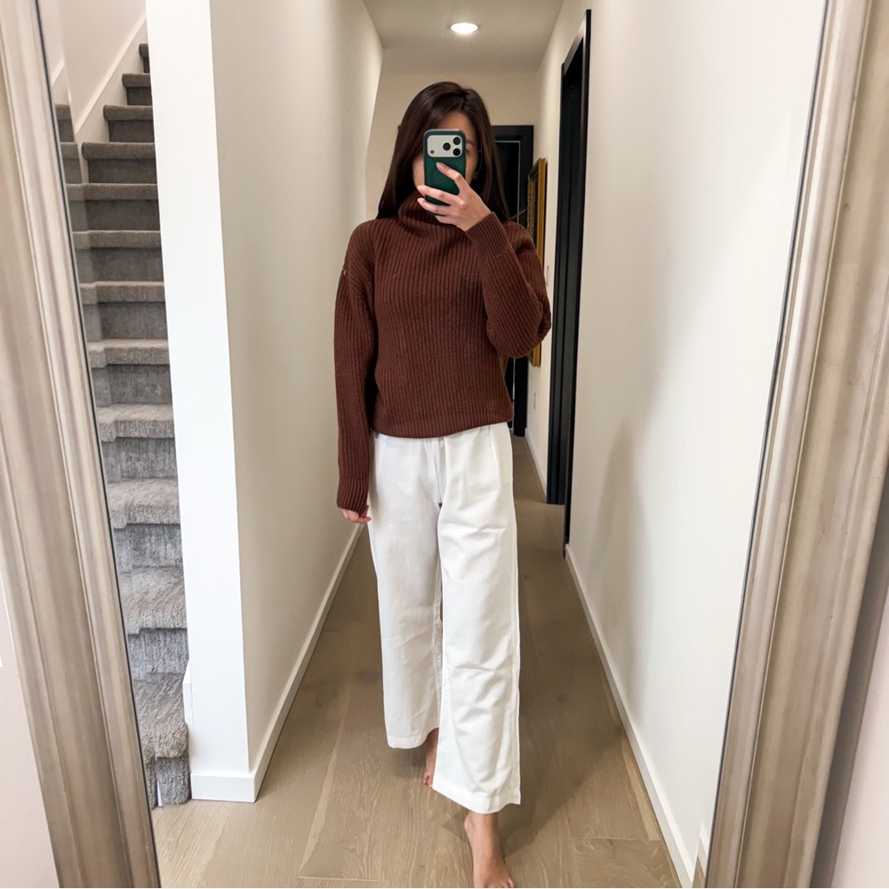 Aritzia Wilfred Chocolate Brown Mockneck Turtleneck Sweater S Merino Wool - Picture 2 of 5